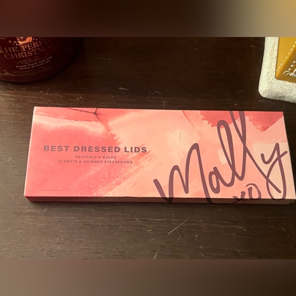 MALLY BEAUTY
Best Dressed Lids Neutrals & Bolds 14 Matte & Shimmer Eyeshadows - Picture 1 of 3